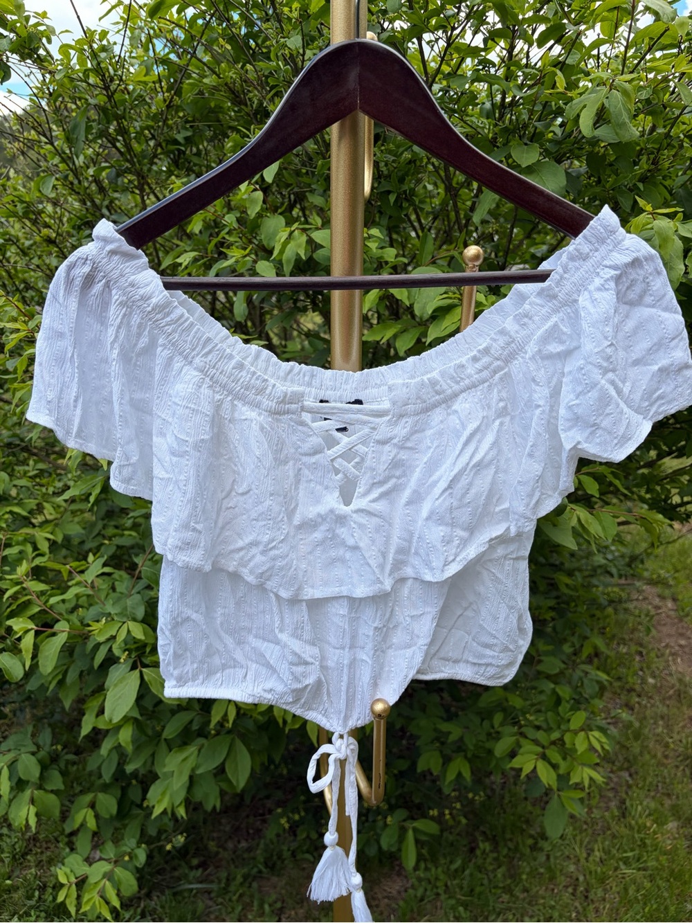 American Eagle Outfitters White Off-Shoulder Lace-Up Tassel Crop Top